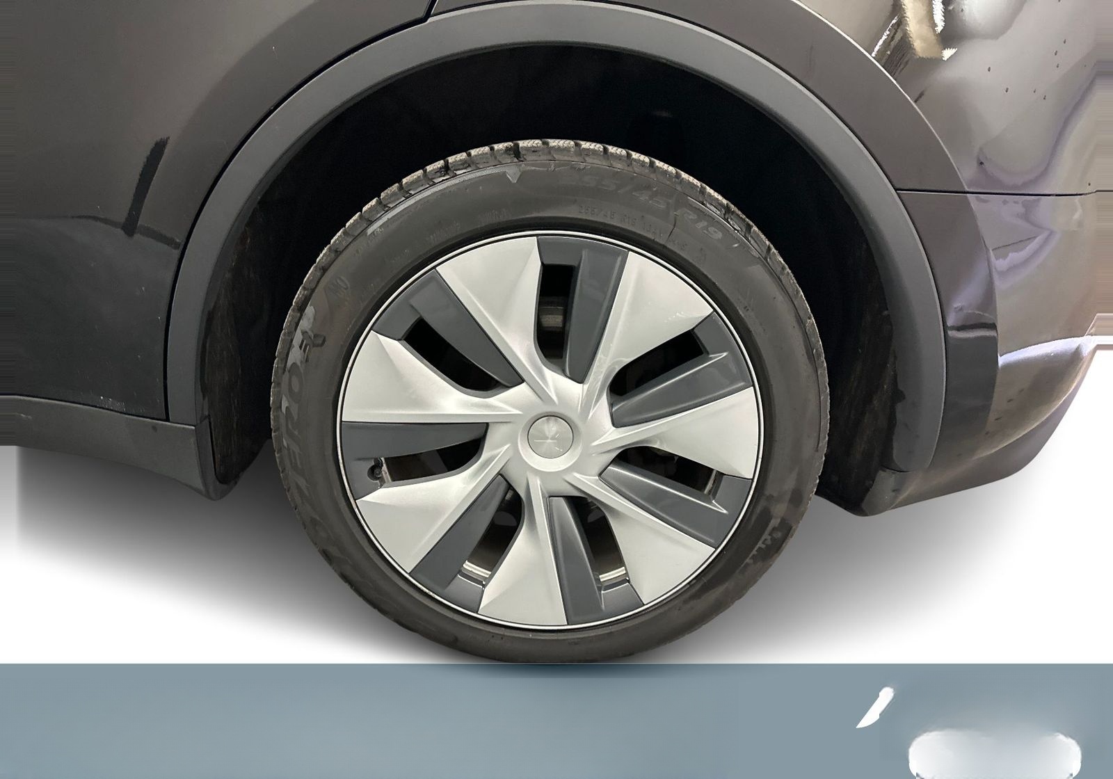 Tesla Model Y Long Range Dual Motor AWD foto 6