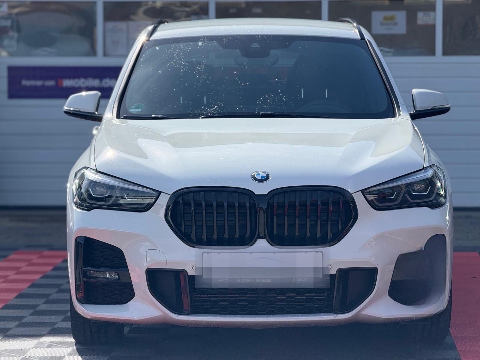 BMW X1 sDrive 18 i M SPORT*HUD*KAM*LEDER foto 11