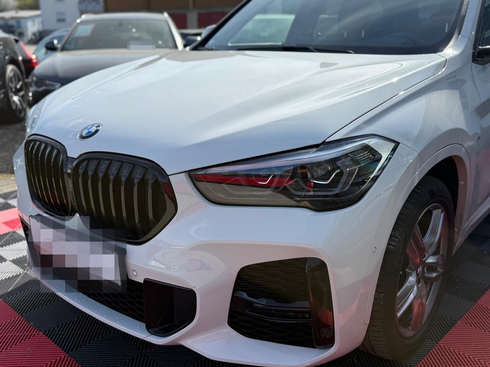 BMW X1 sDrive 18 i M SPORT*HUD*KAM*LEDER foto 4