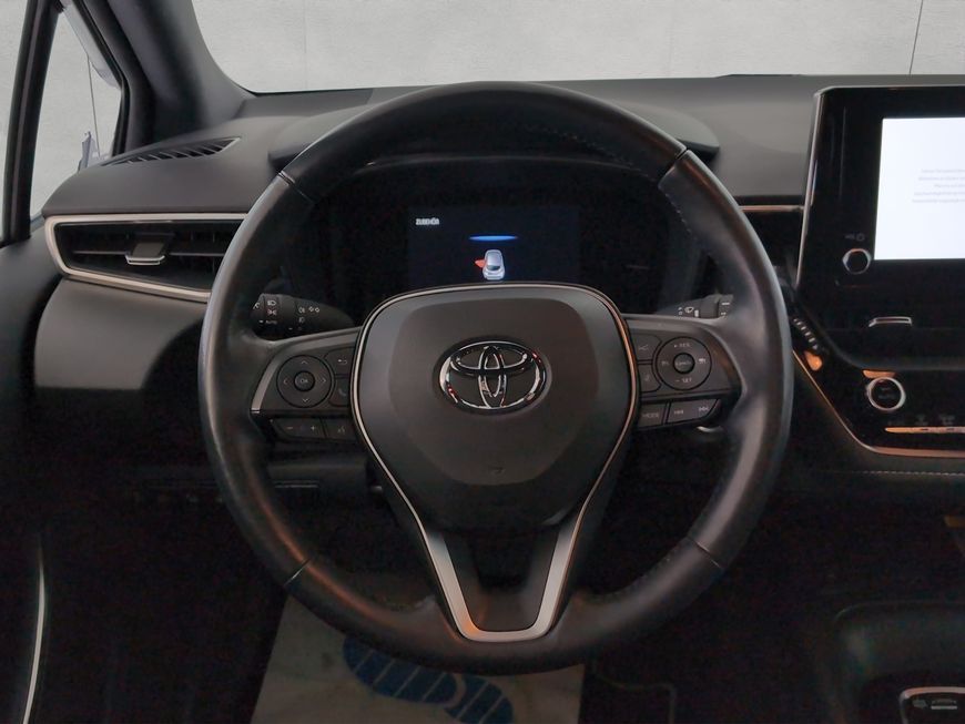 Toyota Corolla 1.8 Hybrid Team Deutschland NAVI+BI-LED+ foto 11