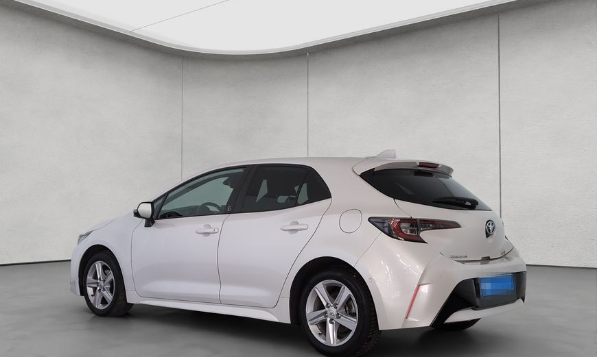 Toyota Corolla 1.8 Hybrid Team Deutschland NAVI+BI-LED+ foto 3