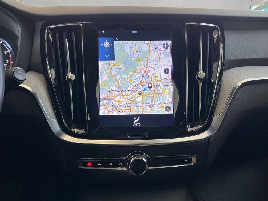 Volvo V60 B4 Inscription Aut Glasd Leder PilotAssist B foto 15