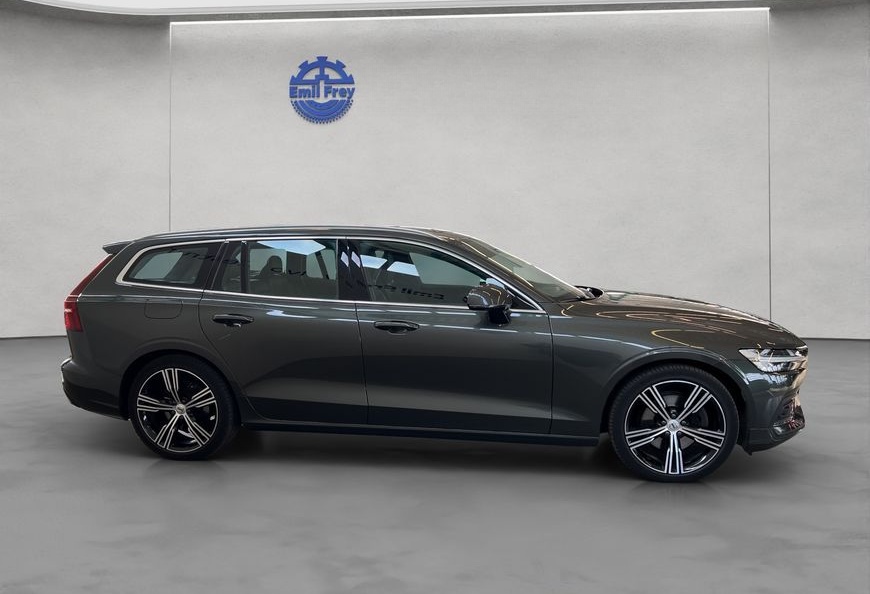 Volvo V60 B4 Inscription Aut Glasd Leder PilotAssist B foto 7