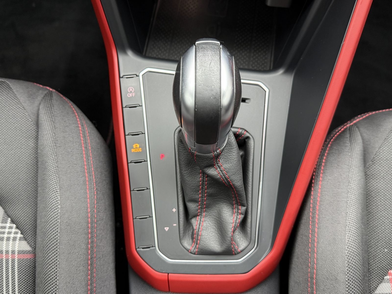 Volkswagen Polo PANO | NAVI | CARPLAY | ACC | DIGITALTACHO  foto 22