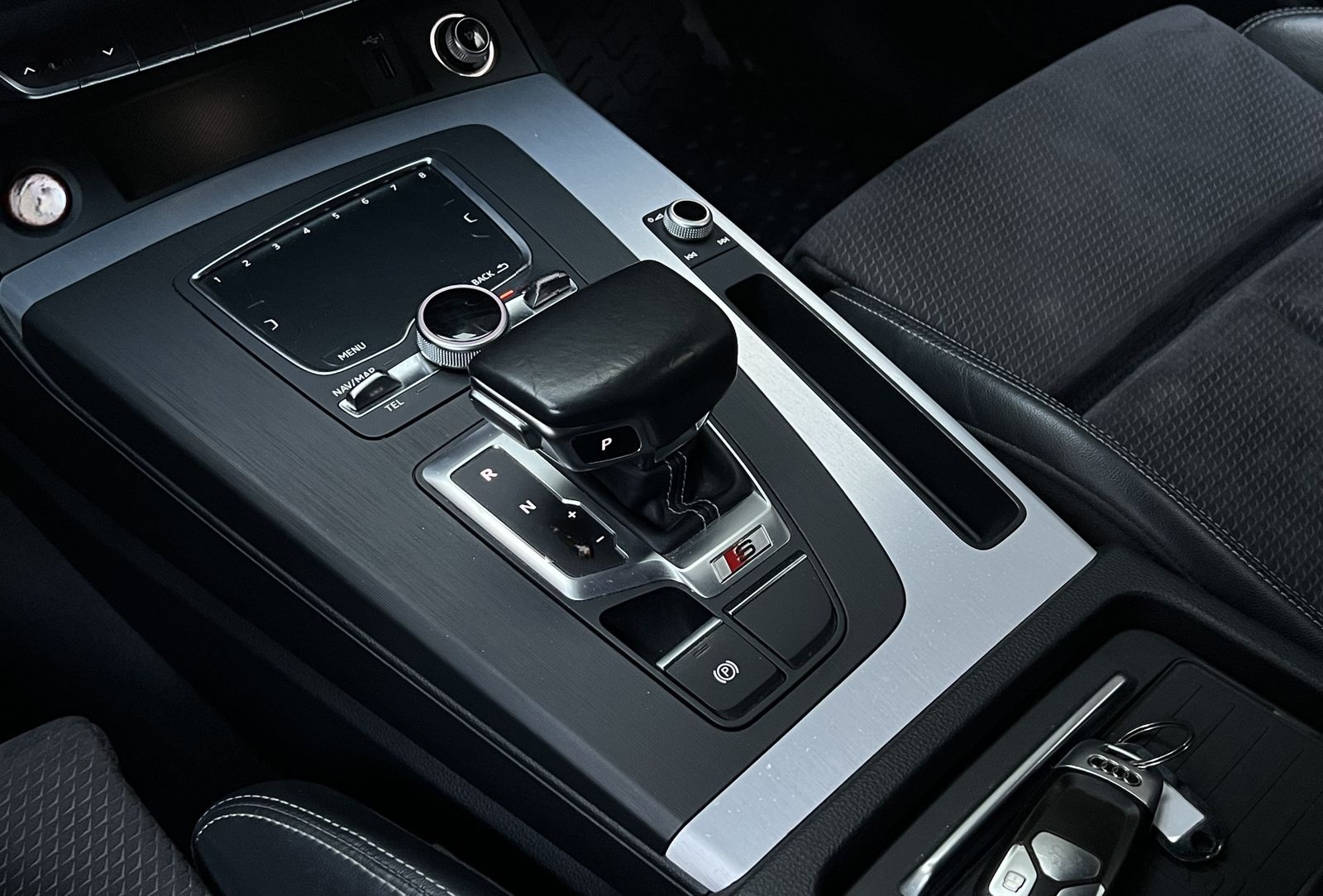 Audi SQ5 3.0 TDI quattro Navi Kamera AHK DAB foto 20