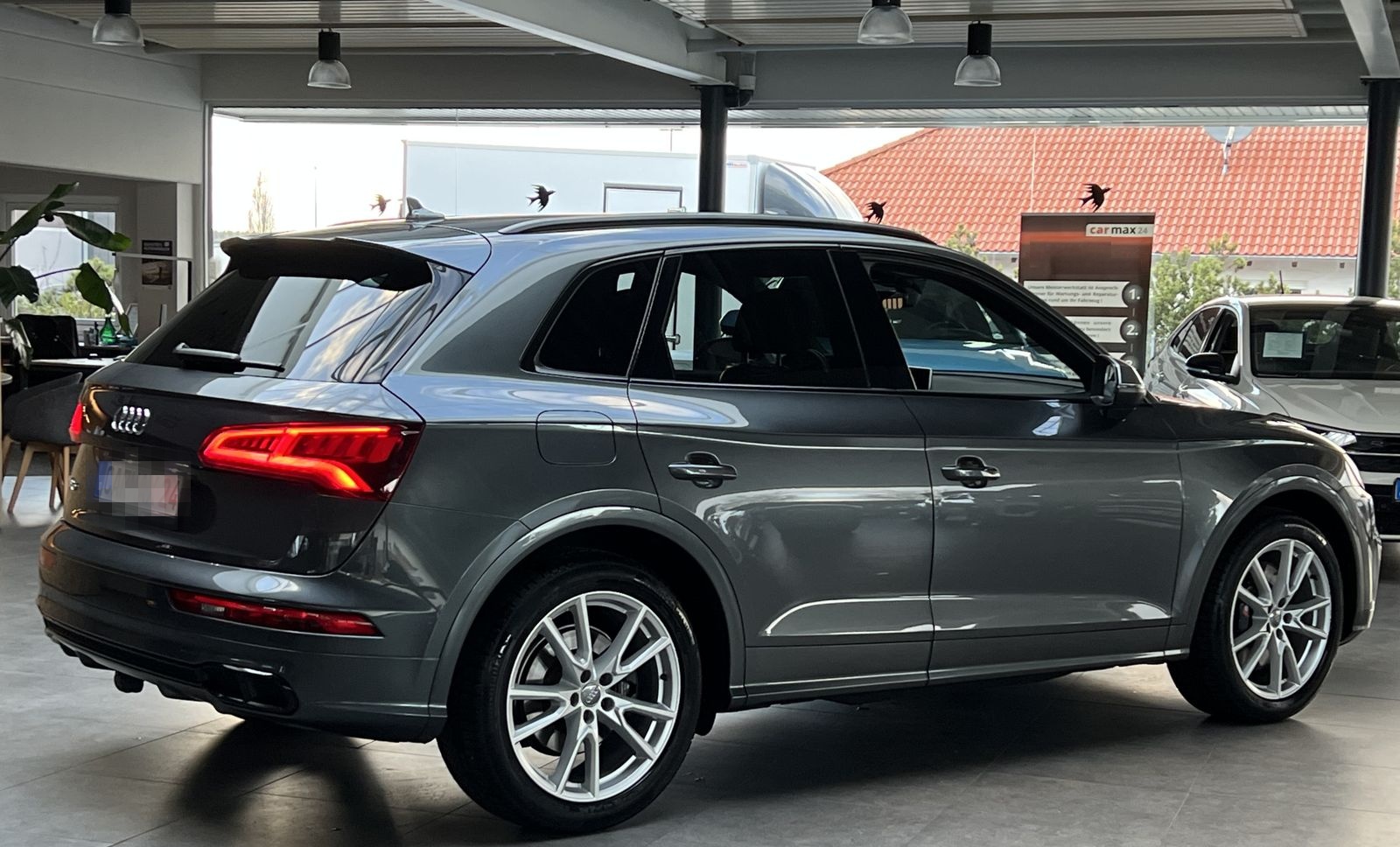 Audi SQ5 3.0 TDI quattro Navi Kamera AHK DAB foto 6