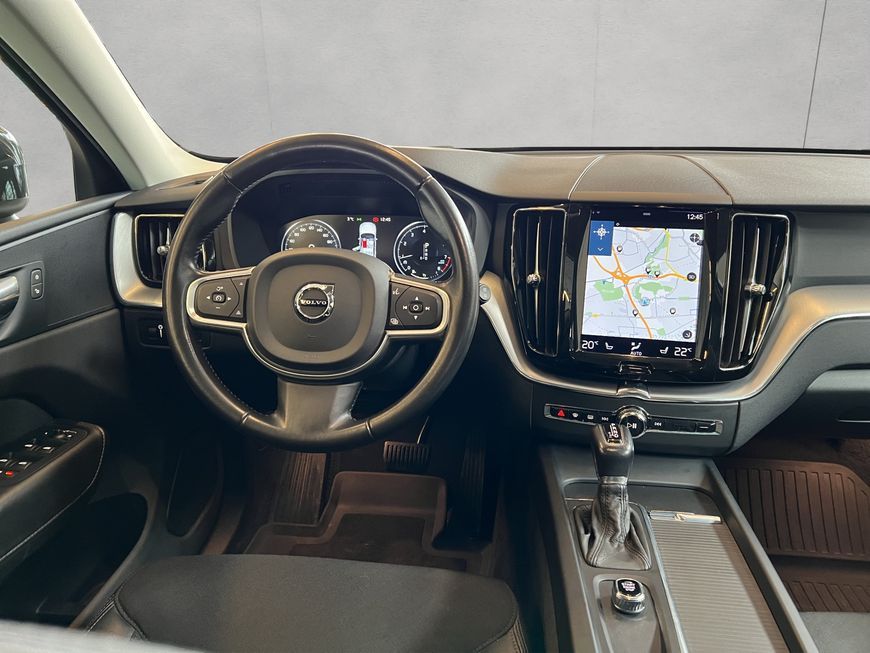 Volvo XC60 T5 AWD Aut Glasd Navi LED AHK Sitzheizung h foto 14