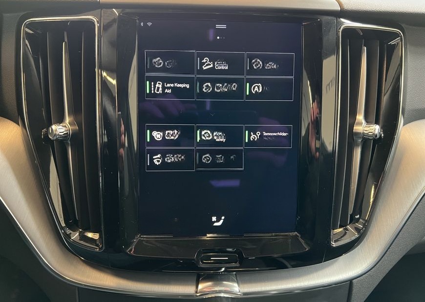 Volvo XC60 T5 AWD Aut Glasd Navi LED AHK Sitzheizung h foto 24