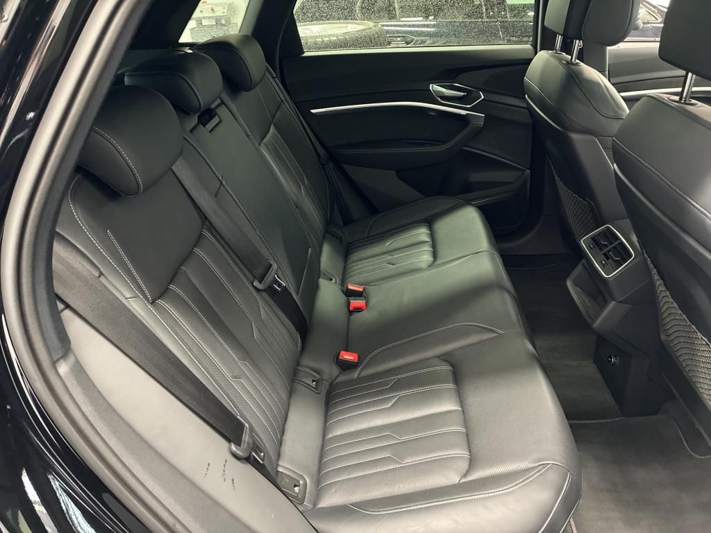 Audi E-TRON S ALL-BLACK/22Z./ACC/HuD/PANO/B&O/KAMERA foto 12