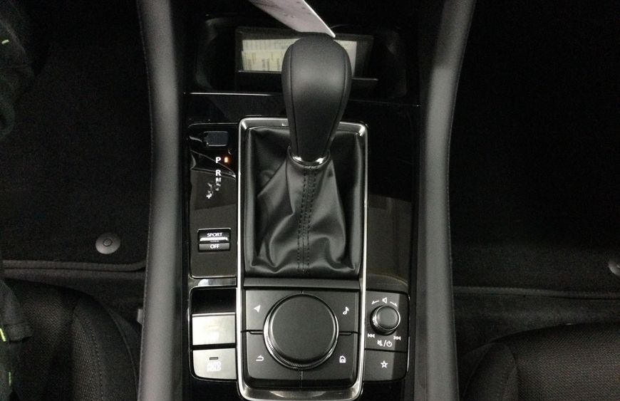 Mazda 3 e-SKYACTIV-X 186 M HYBRID Aut. EXCLUSIVE-LINE foto 13