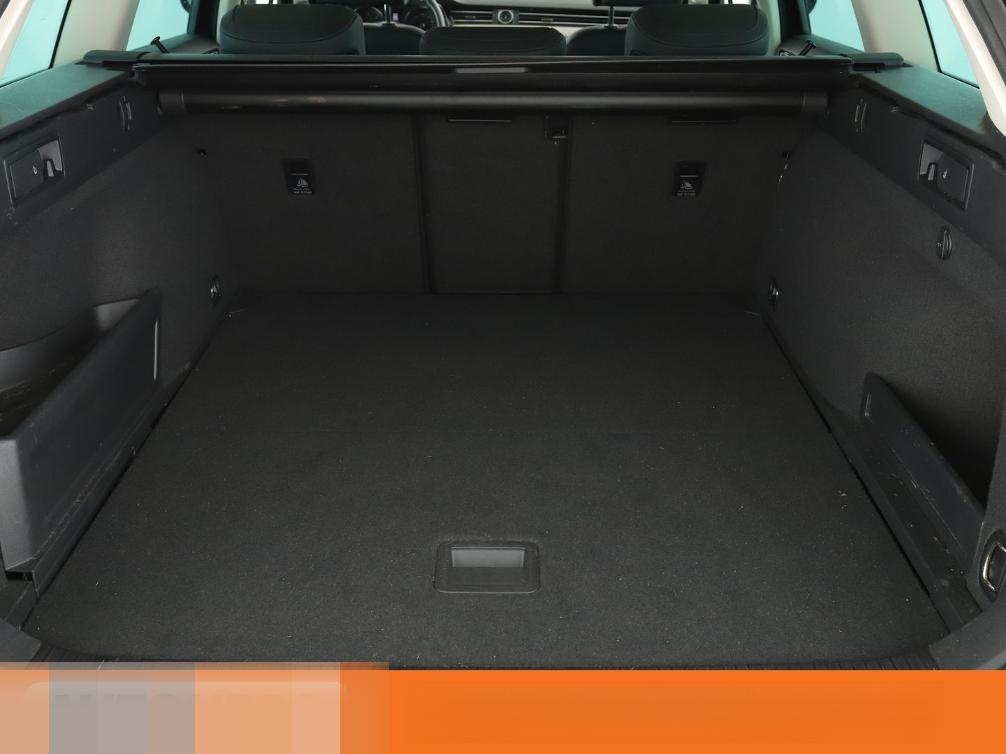 Volkswagen Passat 2.0 TDI Highline BM Aut.*NAVI*LED*ACC*PDC foto 18