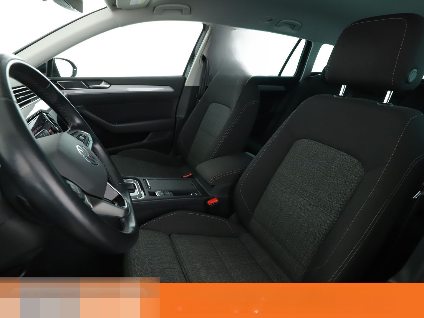 Volkswagen Passat 2.0 TDI Business Aut.*NAVI*LED*ACC*PDC*SH foto 10