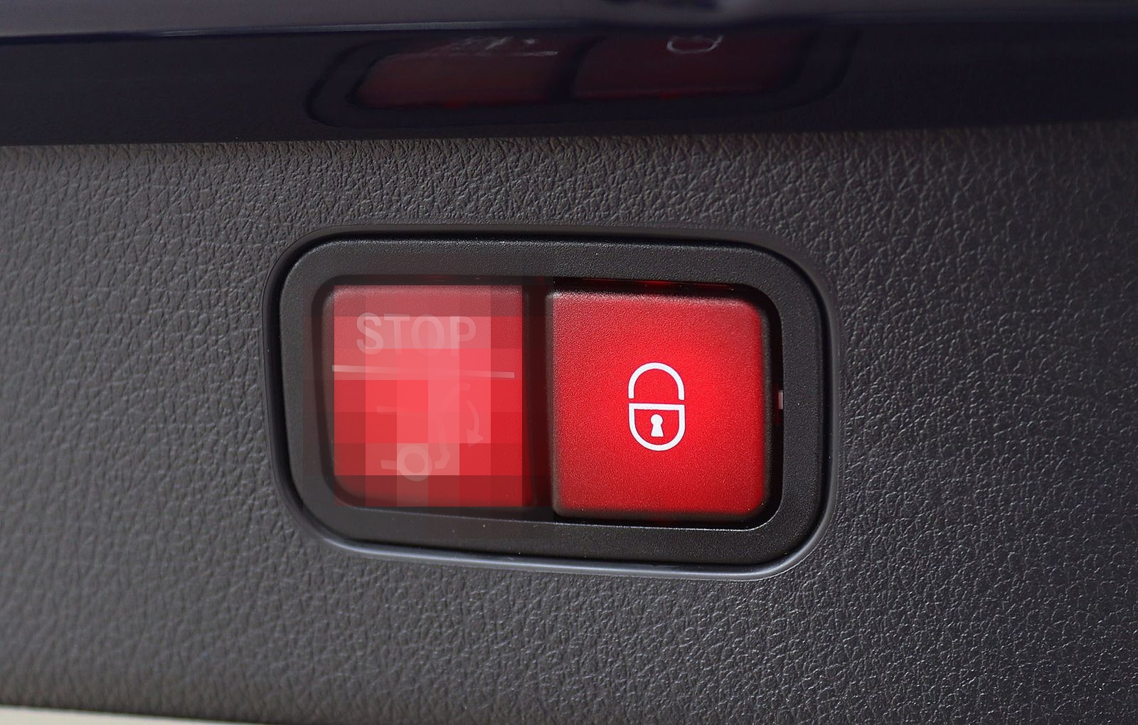 Mercedes-Benz C 300 e T 3x AMG DISTRO+PANO+KAM360+HEADUP+AHK foto 16