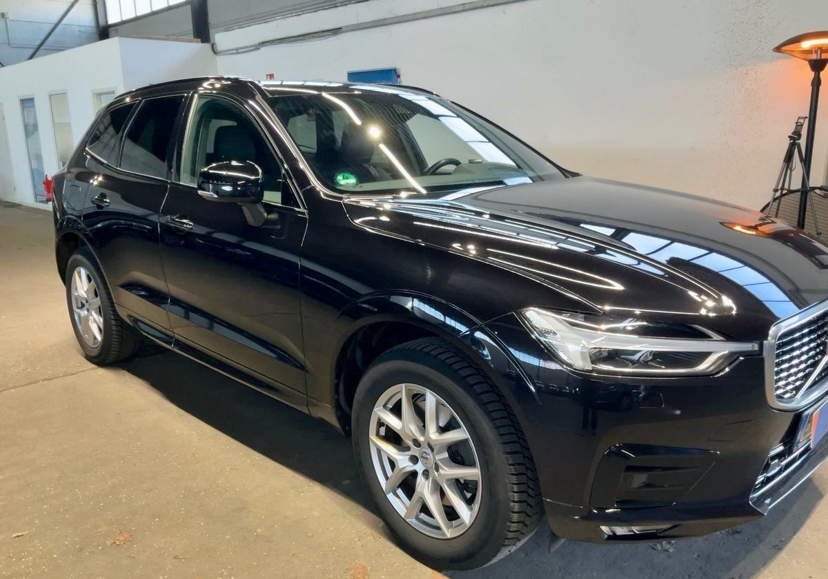 Volvo XC60 2.0 B4 AWD R-DESIGN AHK LEDER 360CAM HARMAN foto 11