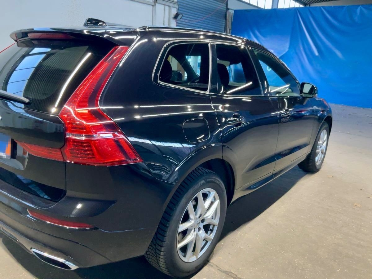Volvo XC60 2.0 B4 AWD R-DESIGN AHK LEDER 360CAM HARMAN foto 9