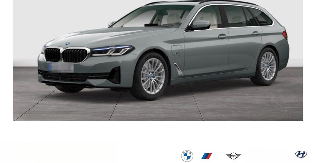 BMW 530e A HUD PANO ACC RFK NAVI LED Laser PDC V+H