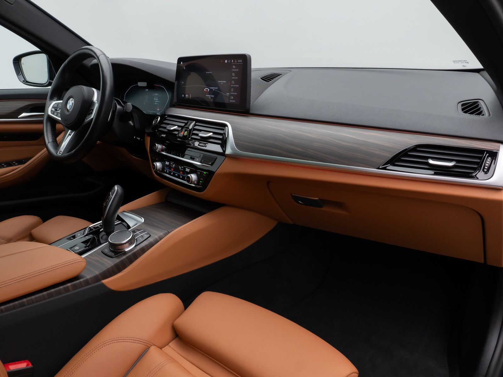 BMW 530d M Sport Panorama 360°Laser HUD HiFi SoftCL foto 24