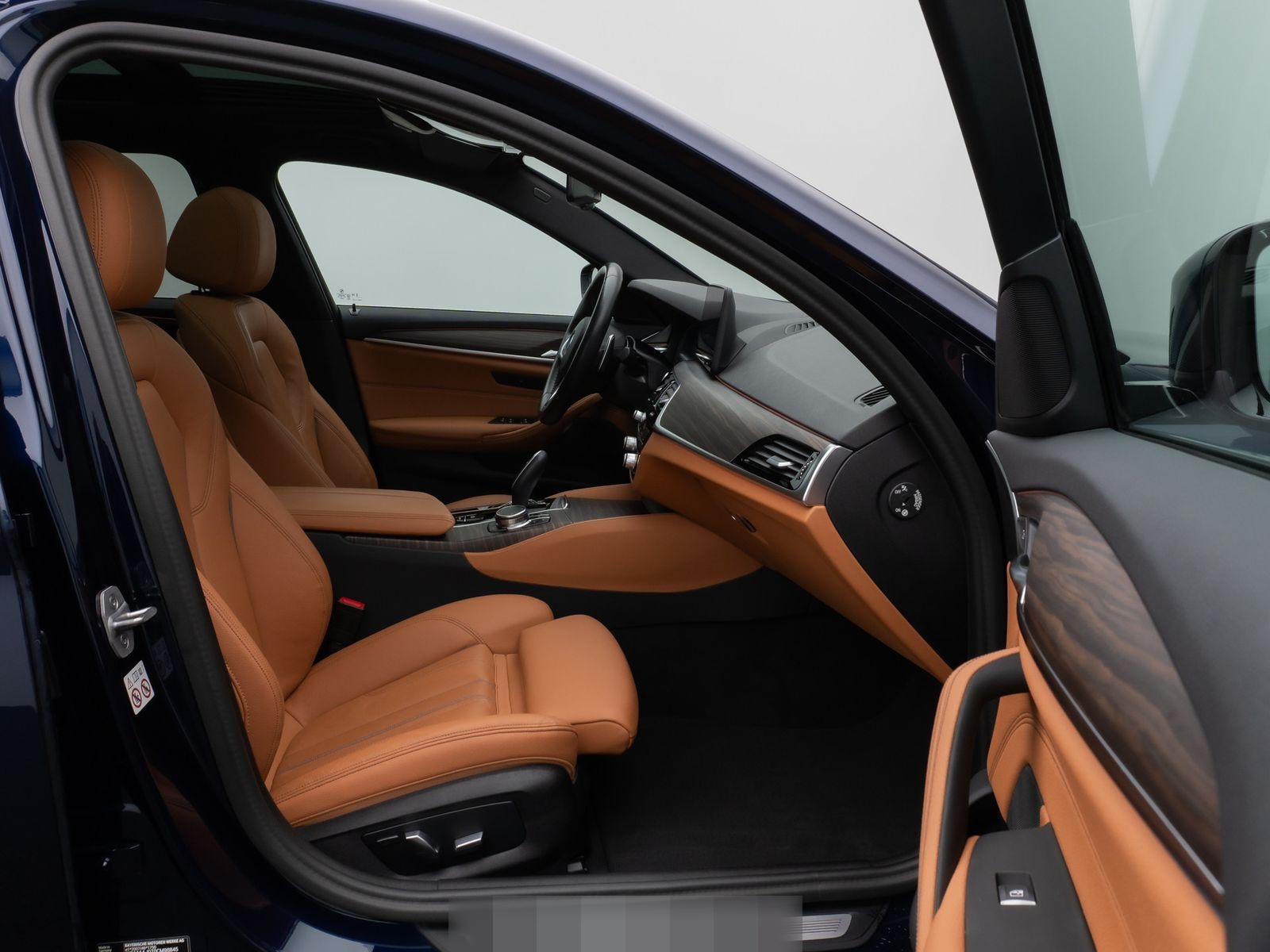 BMW 530d M Sport Panorama 360°Laser HUD HiFi SoftCL foto 25