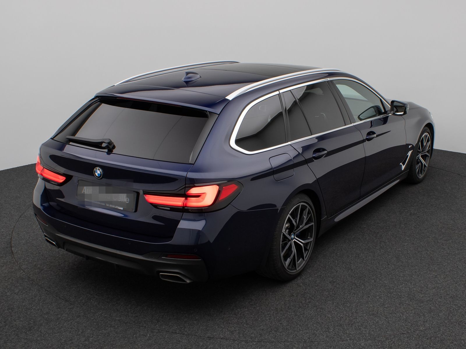 BMW 530d M Sport Panorama 360°Laser HUD HiFi SoftCL foto 7