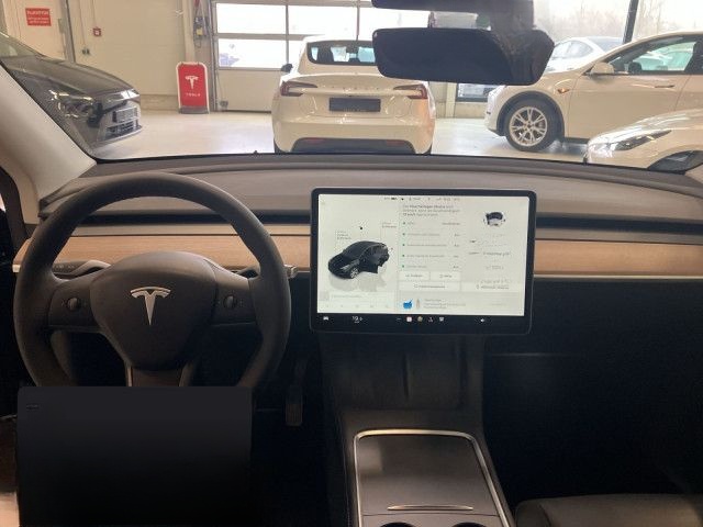 Tesla Model Y Long Range AWD foto 14