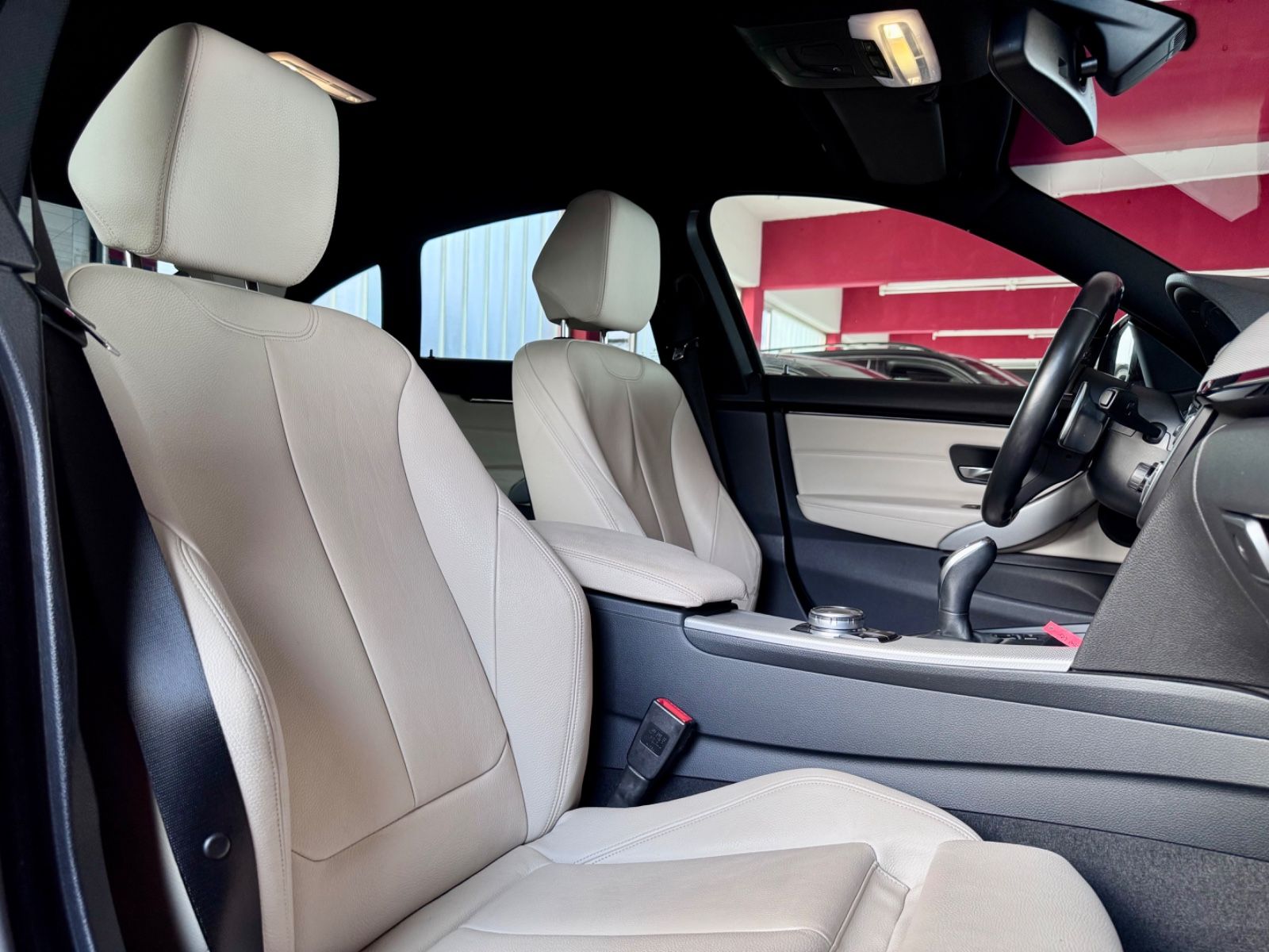 BMW 420d Gran Coupé M Paket xDrive Sportautomatik 19 foto 23