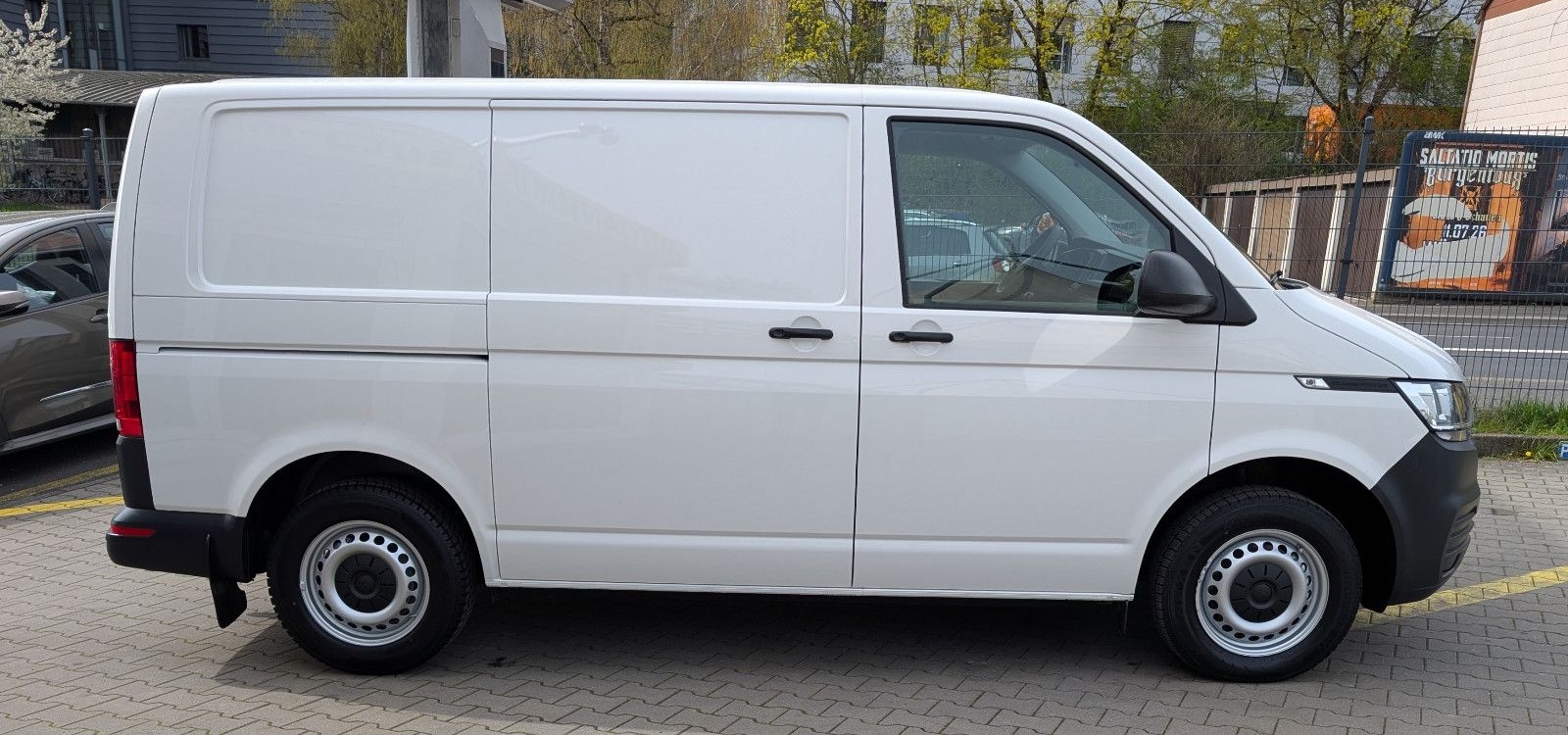 Volkswagen T6.1 2.0TDI Transporter*1.Hand*AHK*RKam*CarPlay* foto 4