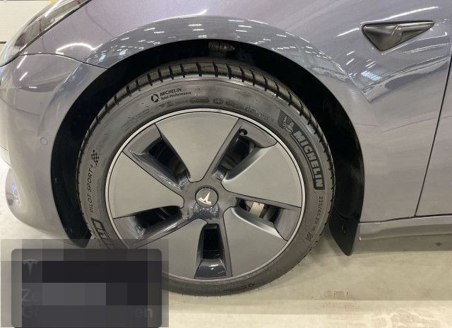 Tesla Model 3 Long Range AWD foto 7
