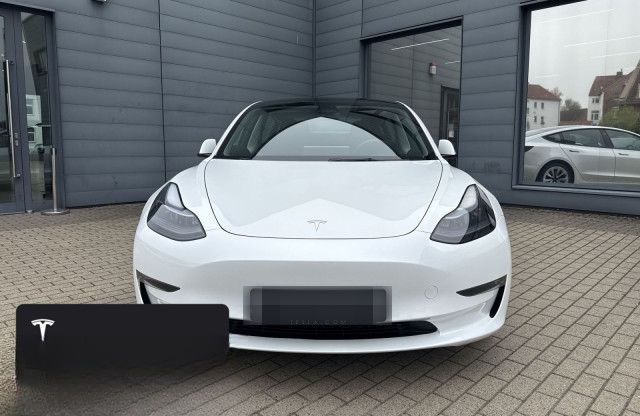 Tesla Model 3 Long Range AWD foto 3