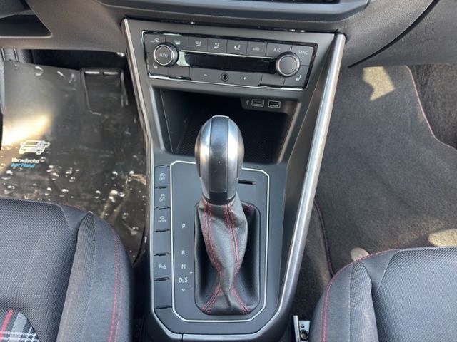 Volkswagen Polo GTI Panoramadach 2.0 BT147 TSID6F foto 19