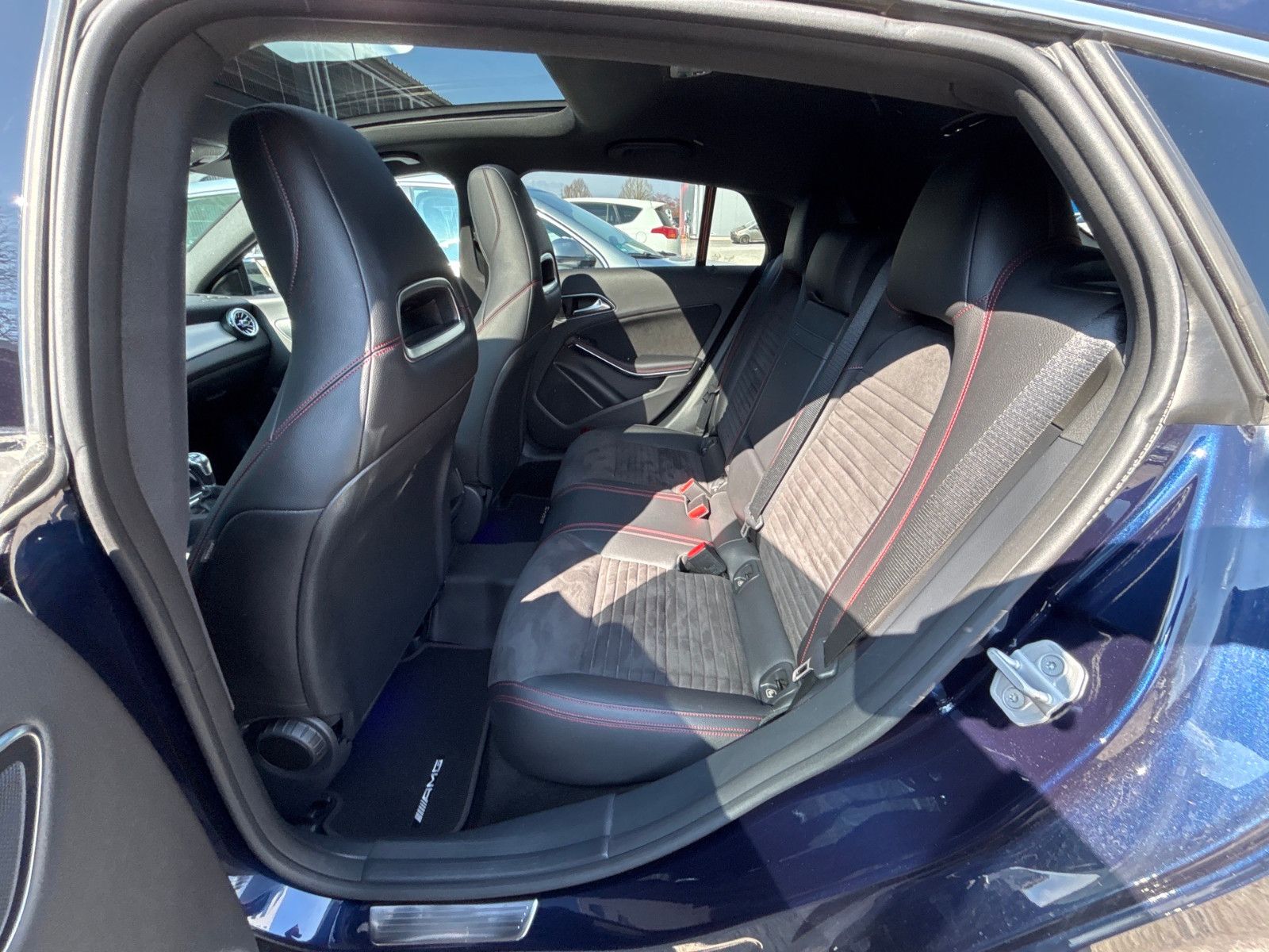 Mercedes-Benz CLA Shooting Brake CLA 250 foto 19