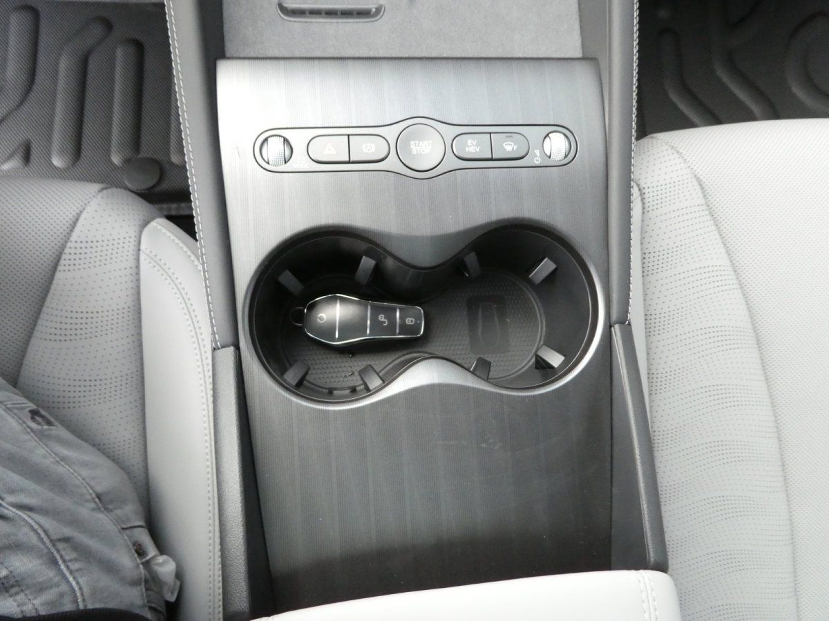 BYD Seal 6 DM-I Touring Comfort *Privacy*Pano*Leder* foto 18