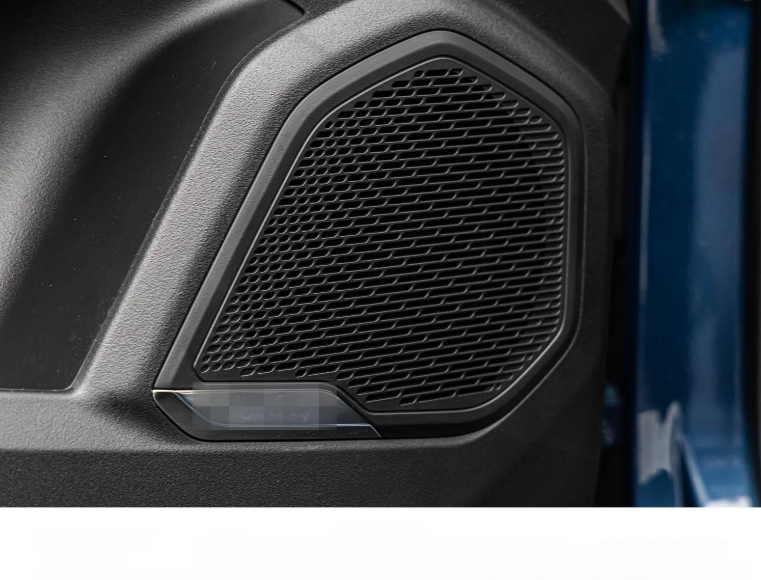 Lynk&Co LYNK & CO 01 1.5T PHEV 3.3kW ACC/TOTW/PANO/360° foto 25