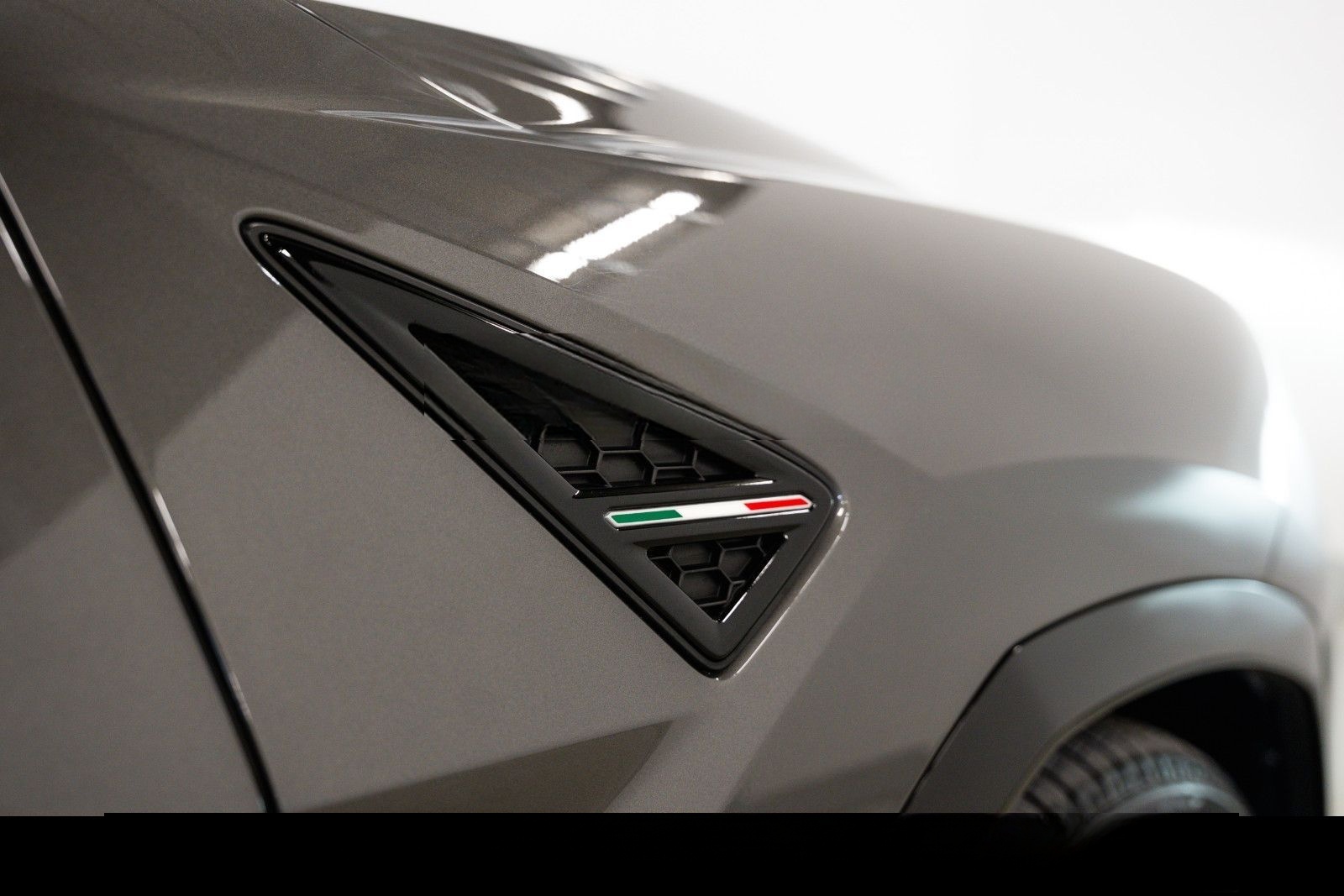 Lamborghini Urus|B&O|TV|Night Vision|Pano|22"|AHK|Garantie foto 13
