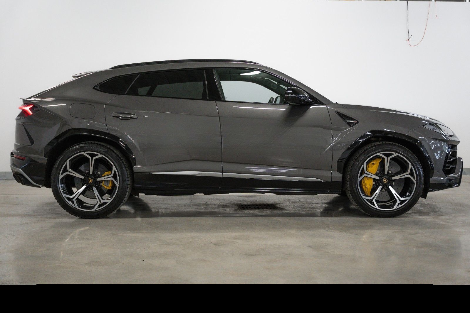 Lamborghini Urus|B&O|TV|Night Vision|Pano|22"|AHK|Garantie foto 4