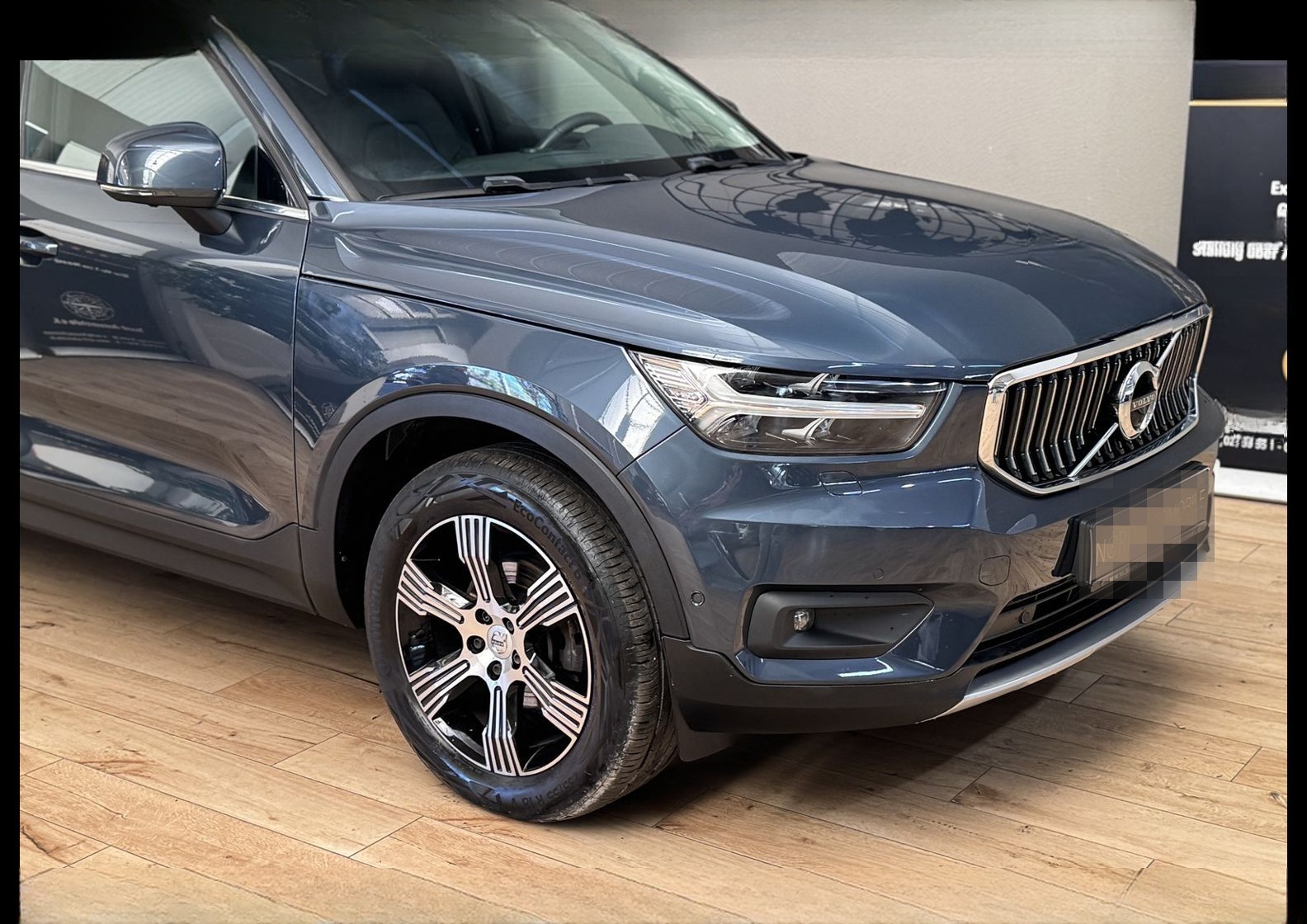 Volvo XC40 D3 Inscription LED*AHK*Leder*StHz*Pano*BLIS foto 12