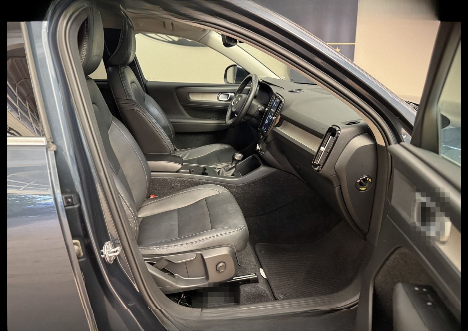 Volvo XC40 D3 Inscription LED*AHK*Leder*StHz*Pano*BLIS foto 19