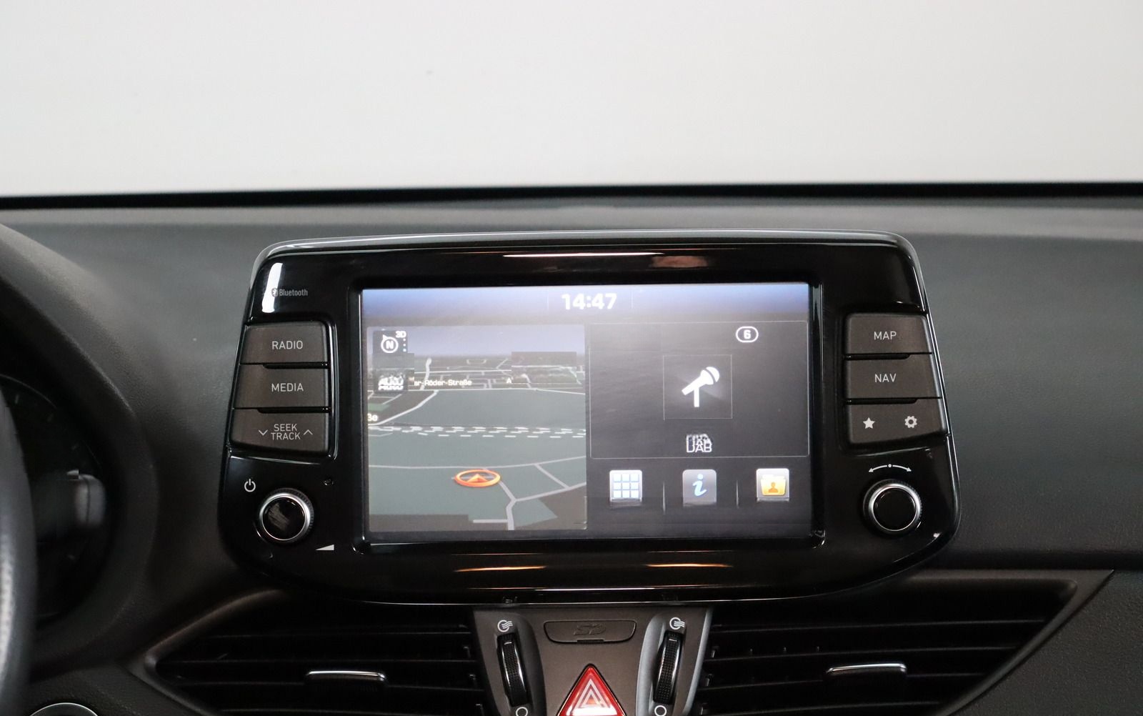 Hyundai i30 1.4 T-GDI N-Line * 1. Hand Werksgarantie bis foto 14