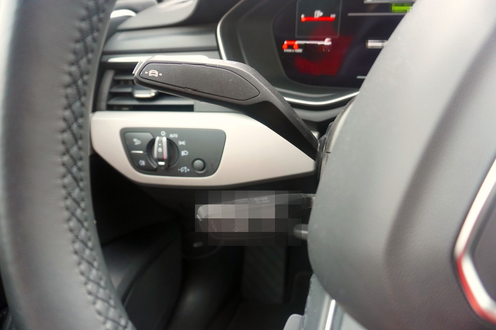 Audi A4 Avant 40 TFSI qu. advanced LED ACC Navi Leder foto 12