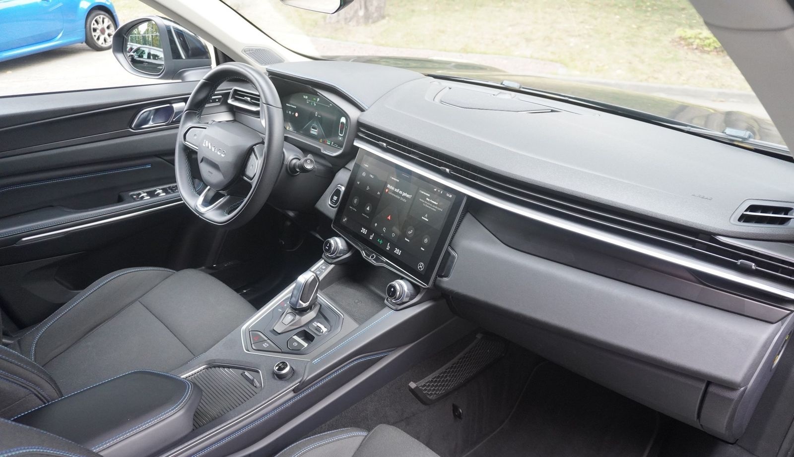 Lynk&Co 01 1.5 TD PHEV Aut. LED ACC 360° Pano foto 11