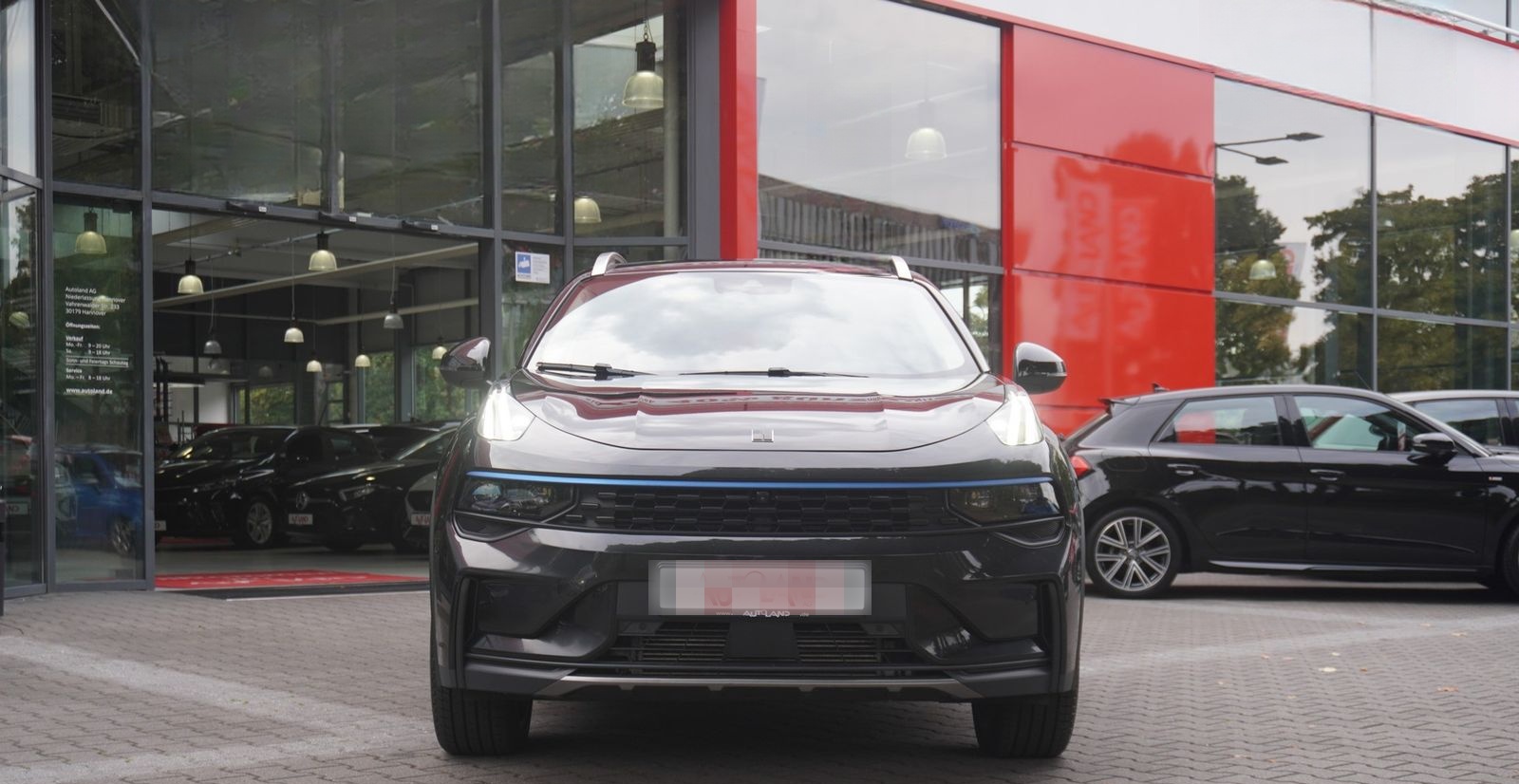 Lynk&Co 01 1.5 TD PHEV Aut. LED ACC 360° Pano foto 3