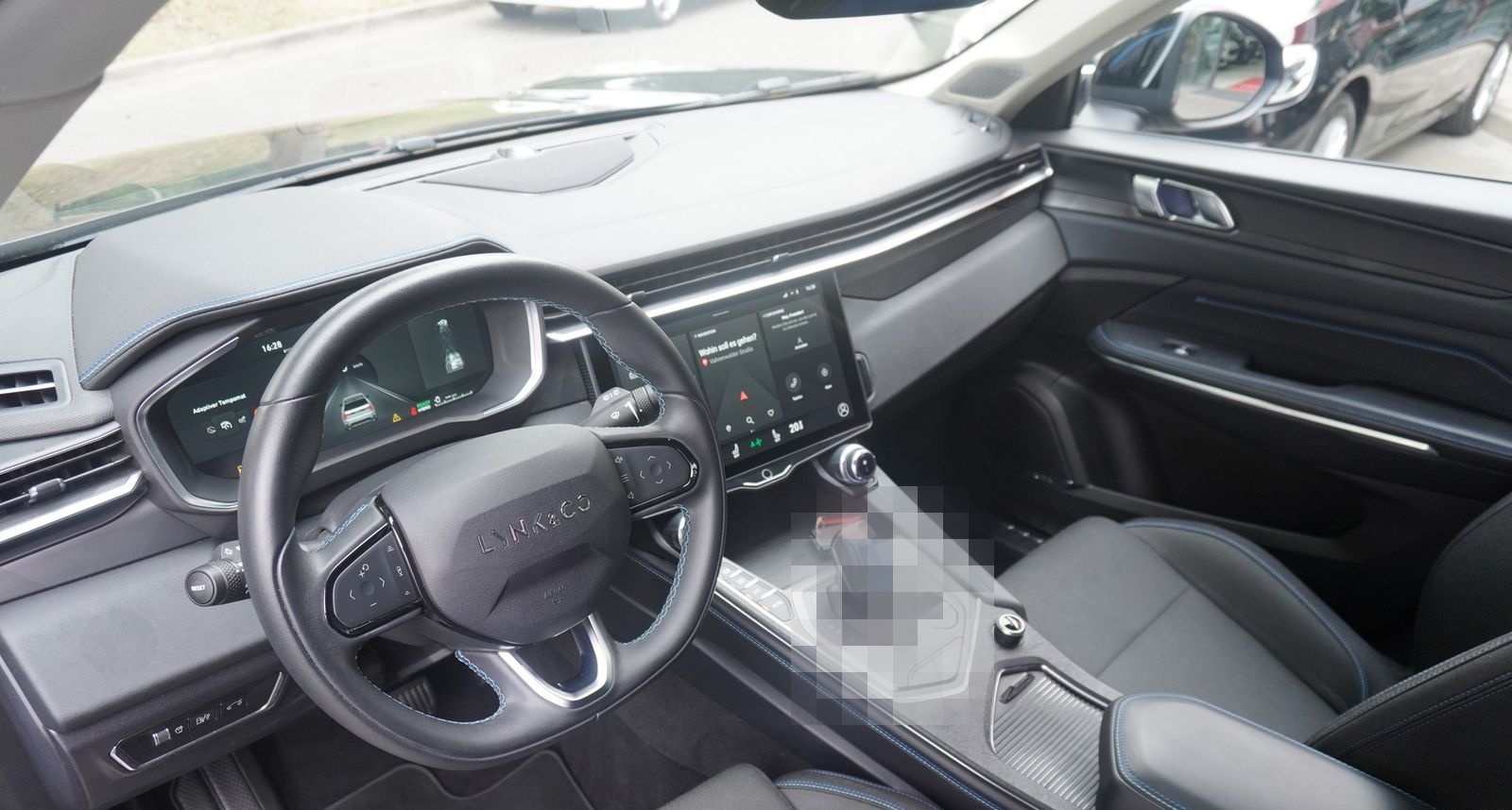 Lynk&Co 01 1.5 TD PHEV Aut. LED ACC 360° Pano foto 10