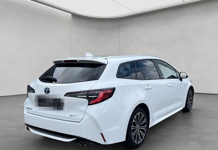 Toyota Corolla 2.0 Hybrid Touring Sports Team Deutschla foto 6