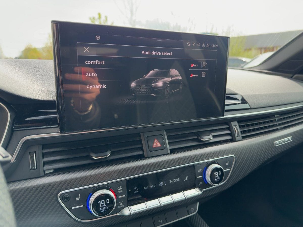Audi RS 4 Avant 2.9 TFSI Quattro MATRIX+RAUTE+B&O+HUD foto 17