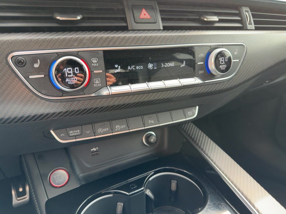 Audi RS 4 Avant 2.9 TFSI Quattro MATRIX+RAUTE+B&O+HUD foto 20