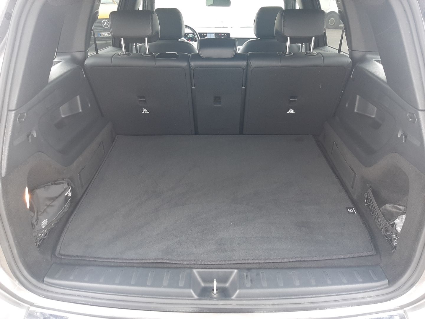 Mercedes-Benz GLB 220 d 4Matic AMG Line AHK+Distronic+MultbLED foto 15