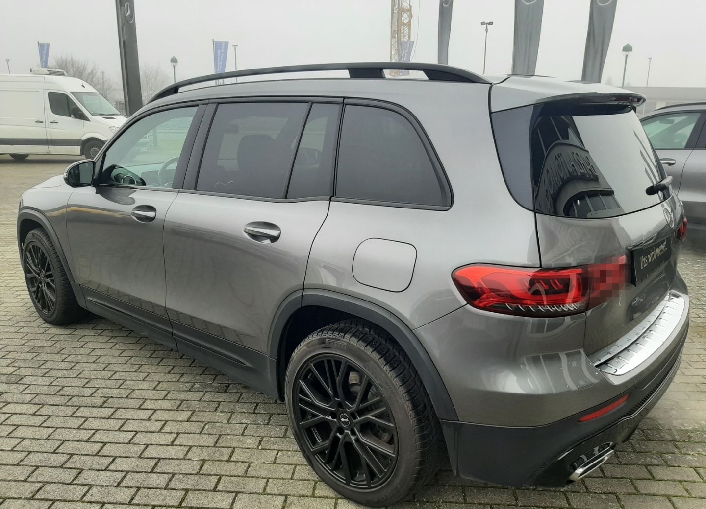 Mercedes-Benz GLB 220 d 4Matic AMG Line AHK+Distronic+MultbLED foto 3