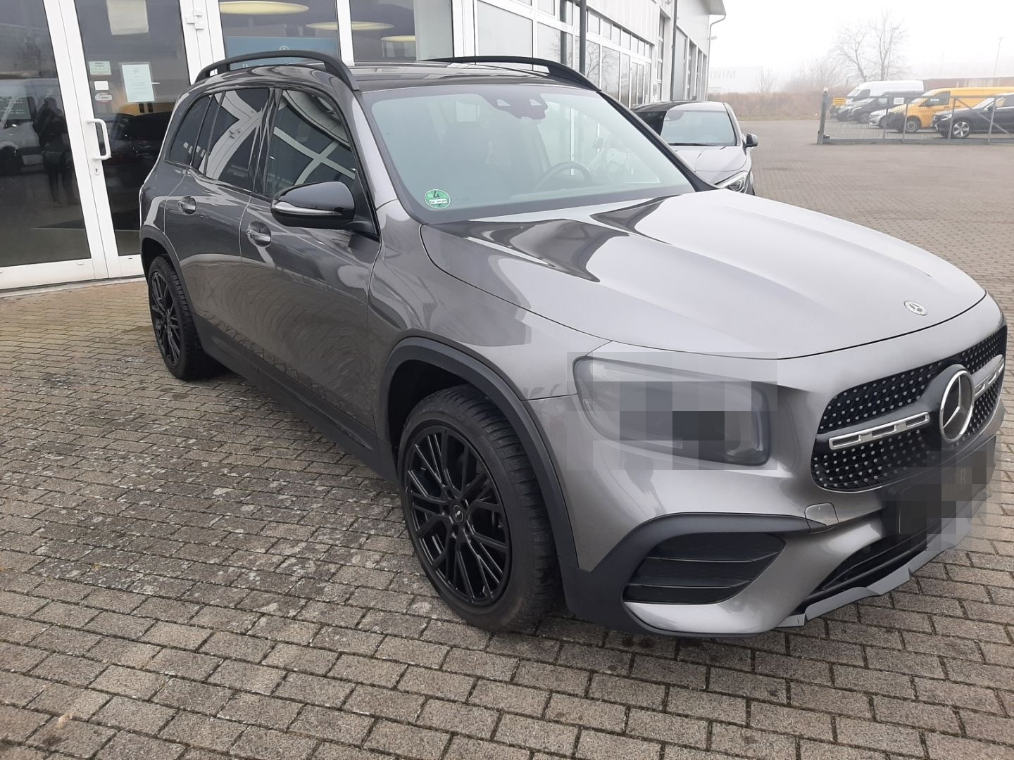 Mercedes-Benz GLB 220 d 4Matic AMG Line AHK+Distronic+MultbLED foto 7
