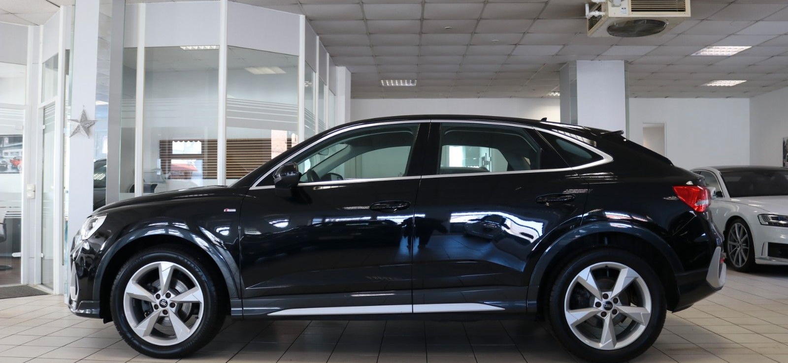 Audi Q3 Sportback 35 TDI S line Kamera PDC ACC keyles foto 10