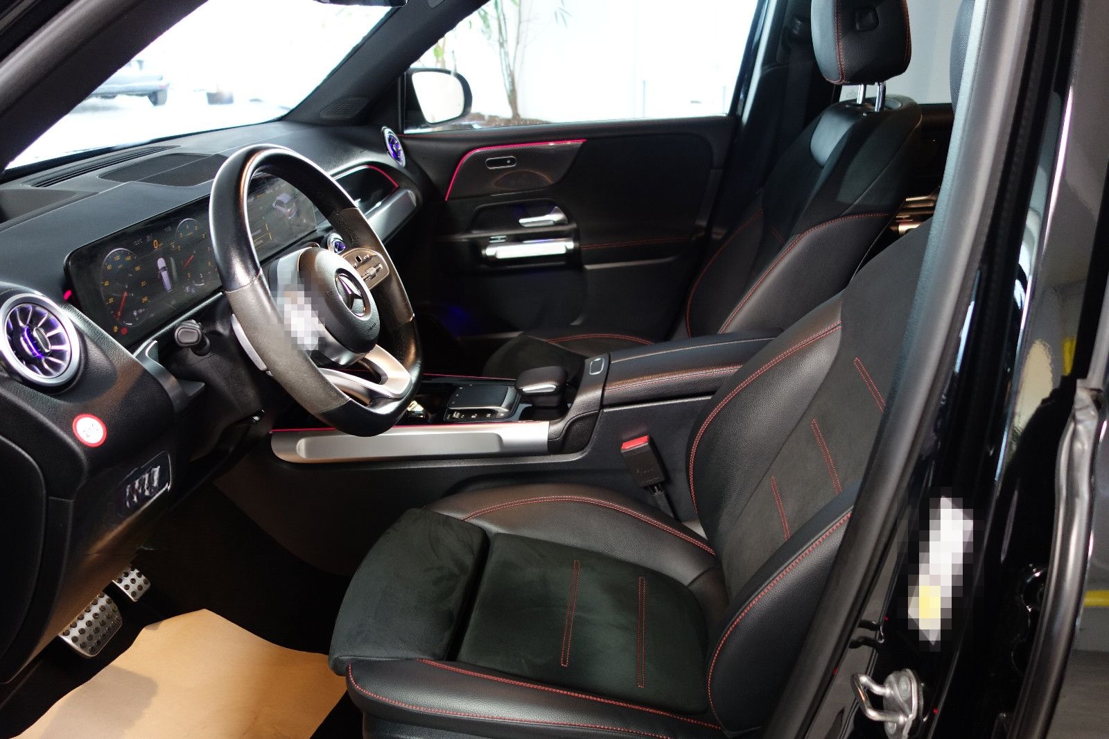 Mercedes-Benz GLB 250 4Matic AMG Line 360°/LED/MBUX/Night/Dist foto 15