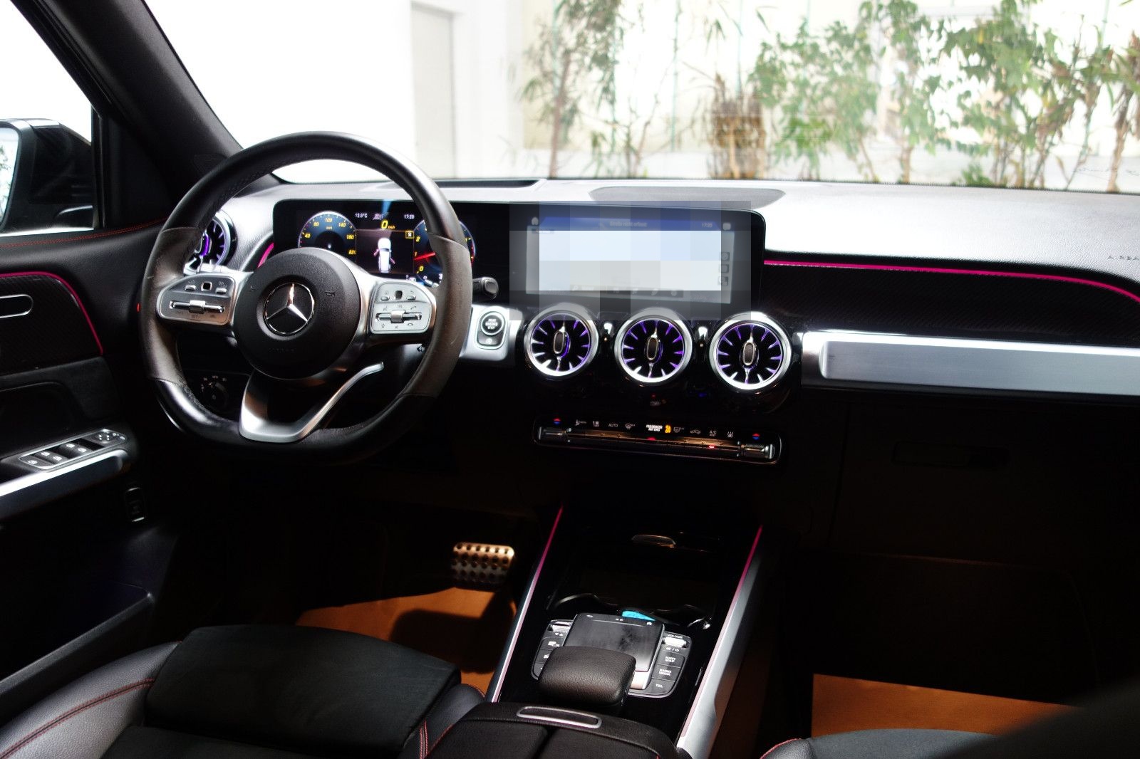 Mercedes-Benz GLB 250 4Matic AMG Line 360°/LED/MBUX/Night/Dist foto 10